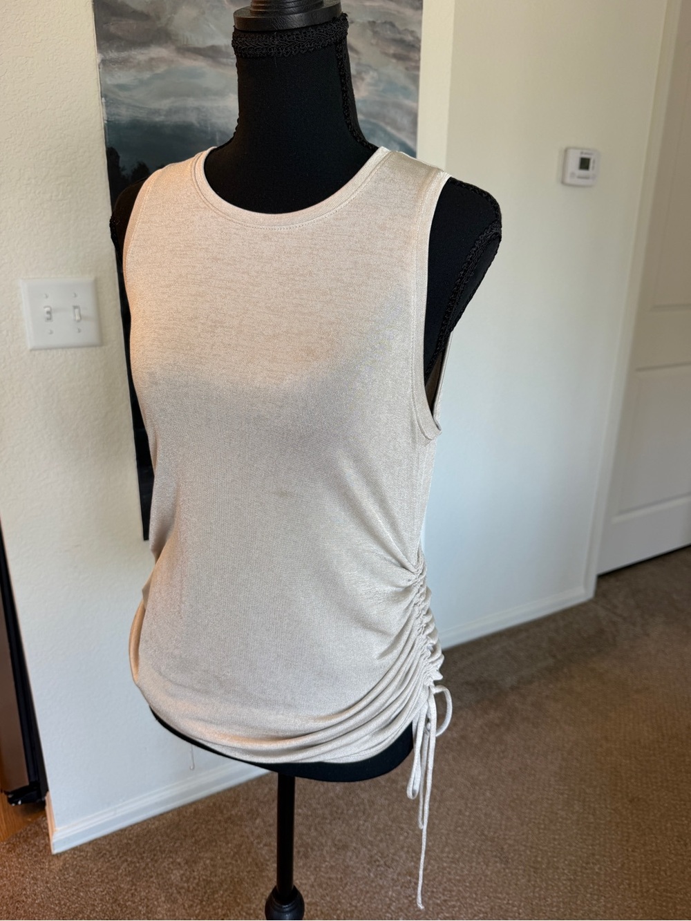 🪩 3/$10 Gold Sleeveless Ruched Side Tank Top
